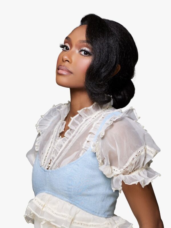 Sensationnel GLAMORA LACE WIG - CLASSY UNIT 1 - Image 4